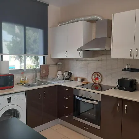 Maya*s Comfortable Apartment! Paphos
